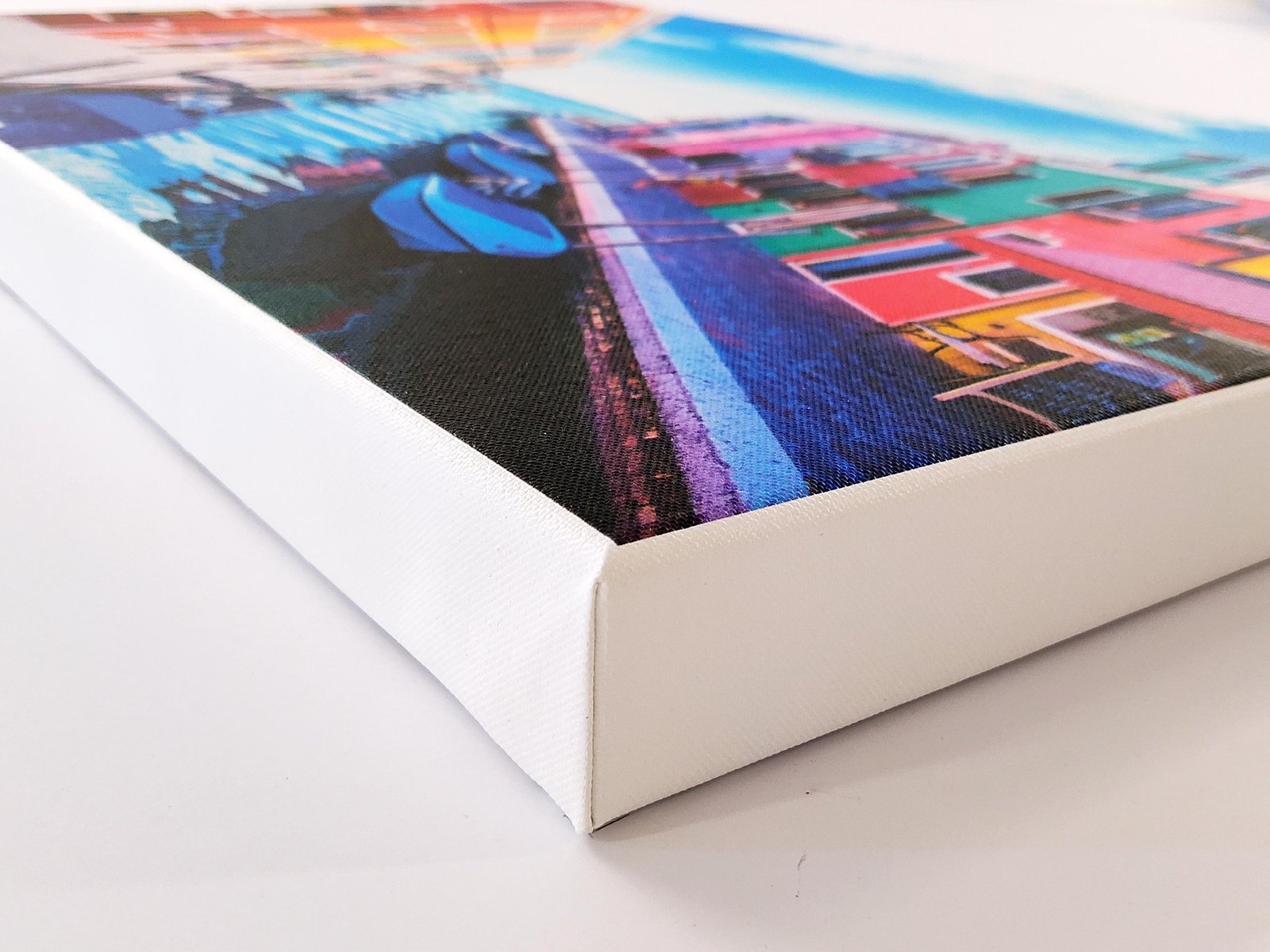 Hochwertige & günstige Leinwände aus Luxemburg. Bis zu 80% reduziert